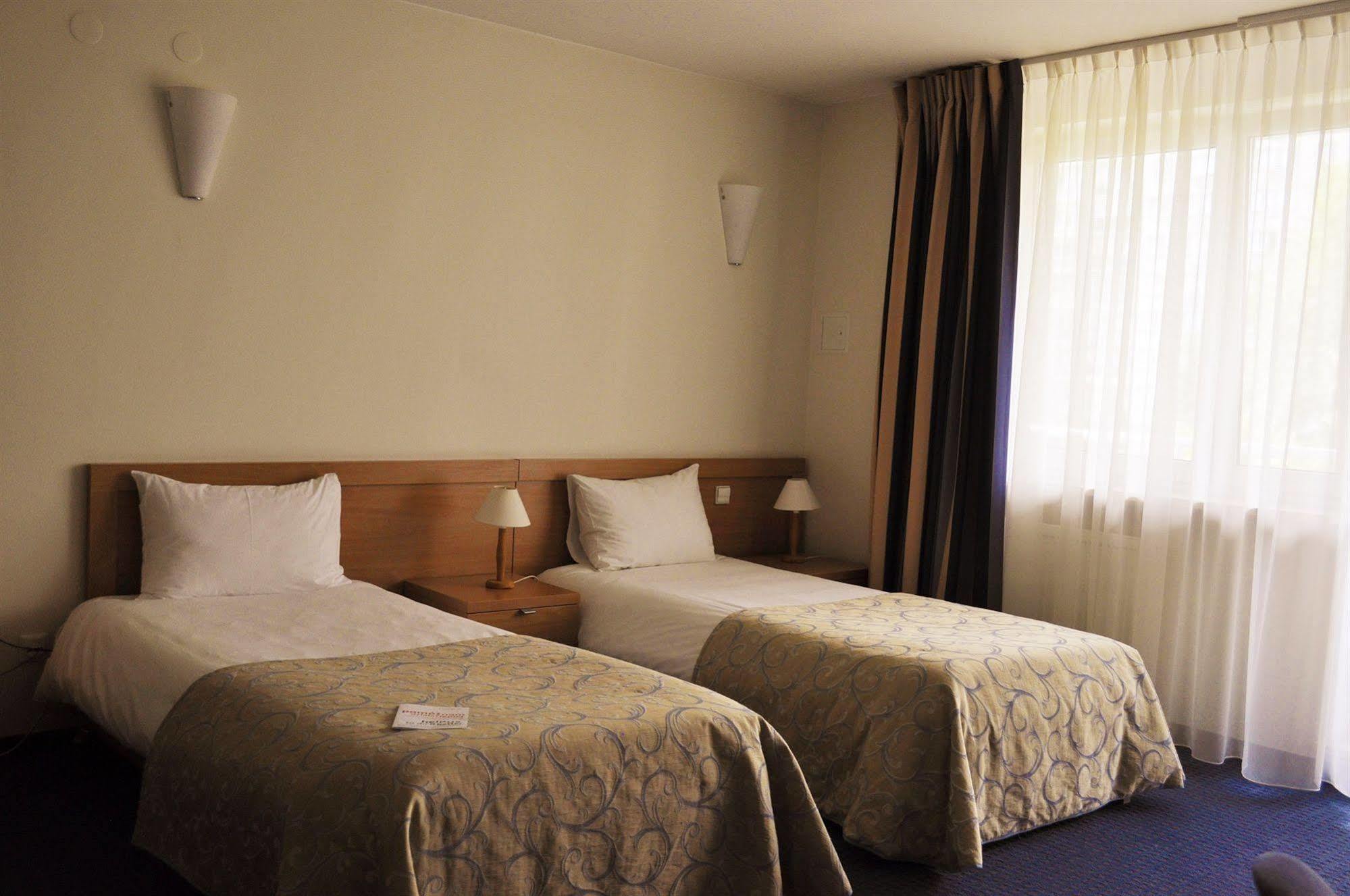 Hotel Wilanow Warszawa By Desilva Eksteriør bilde